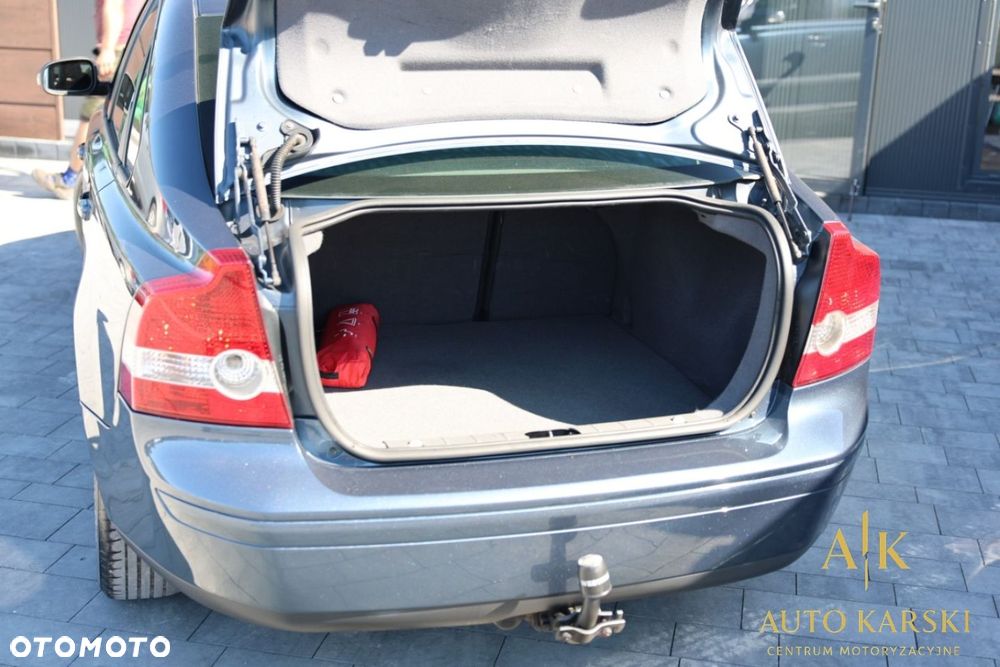 Volvo S40 - 30