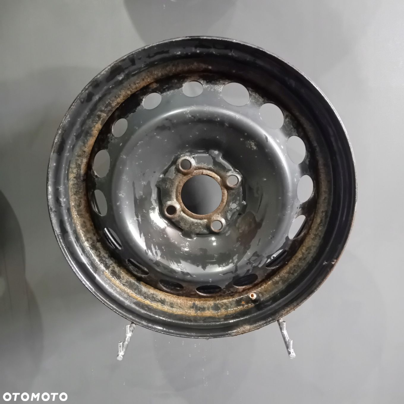 Felgi 15 4x100 Renault Twingo III 5J 5,5J F12068-23 - 4