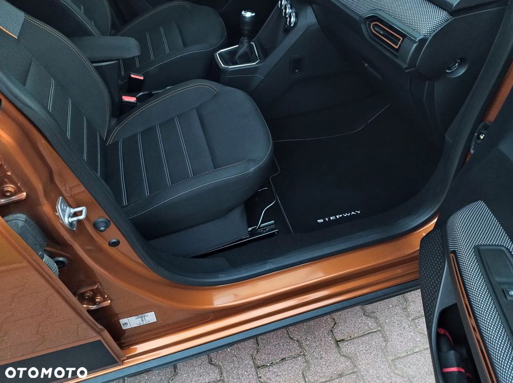 Dacia Sandero Stepway - 13