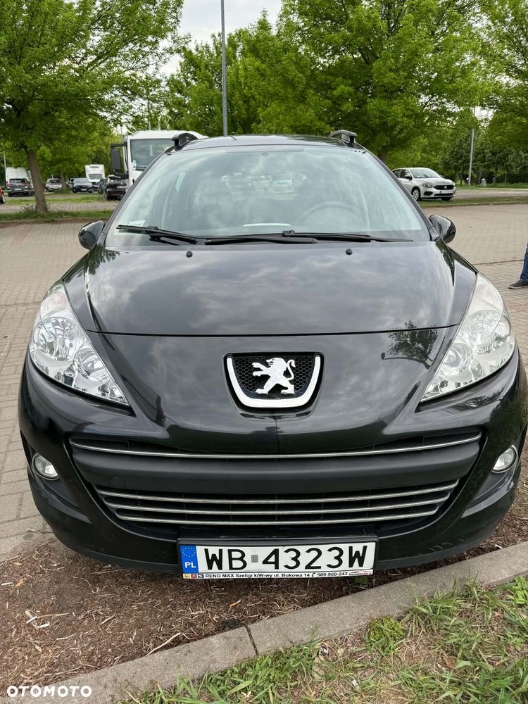 Peugeot 207 1.4 Millesim 200 - 17