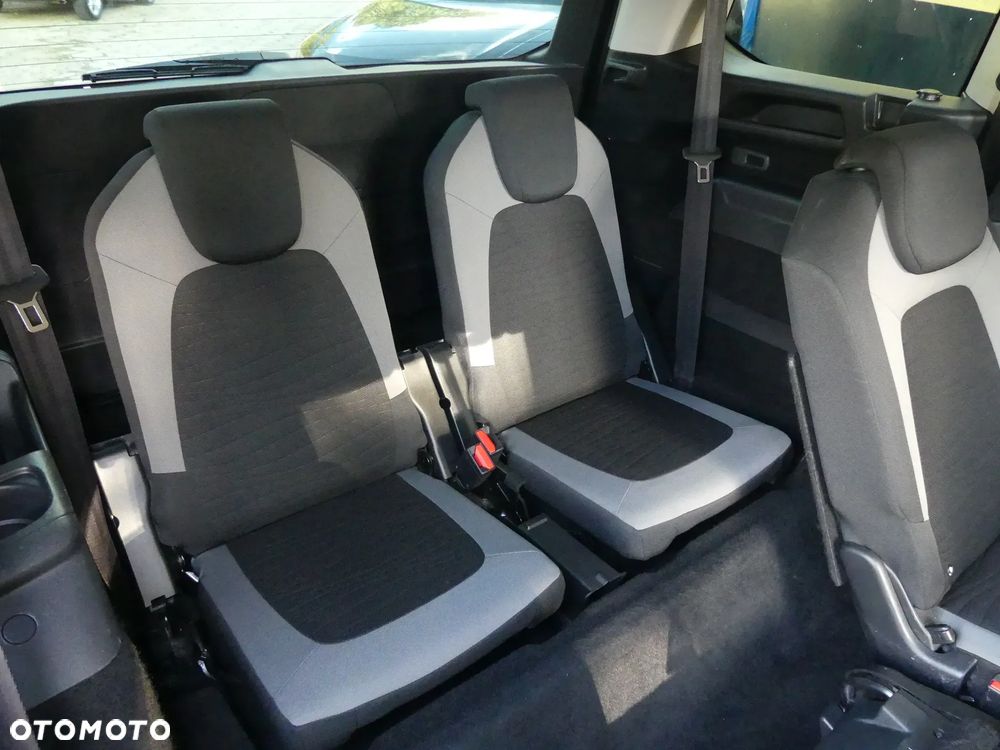 Citroën C4 Picasso e-HDi 115 Attraction - 17