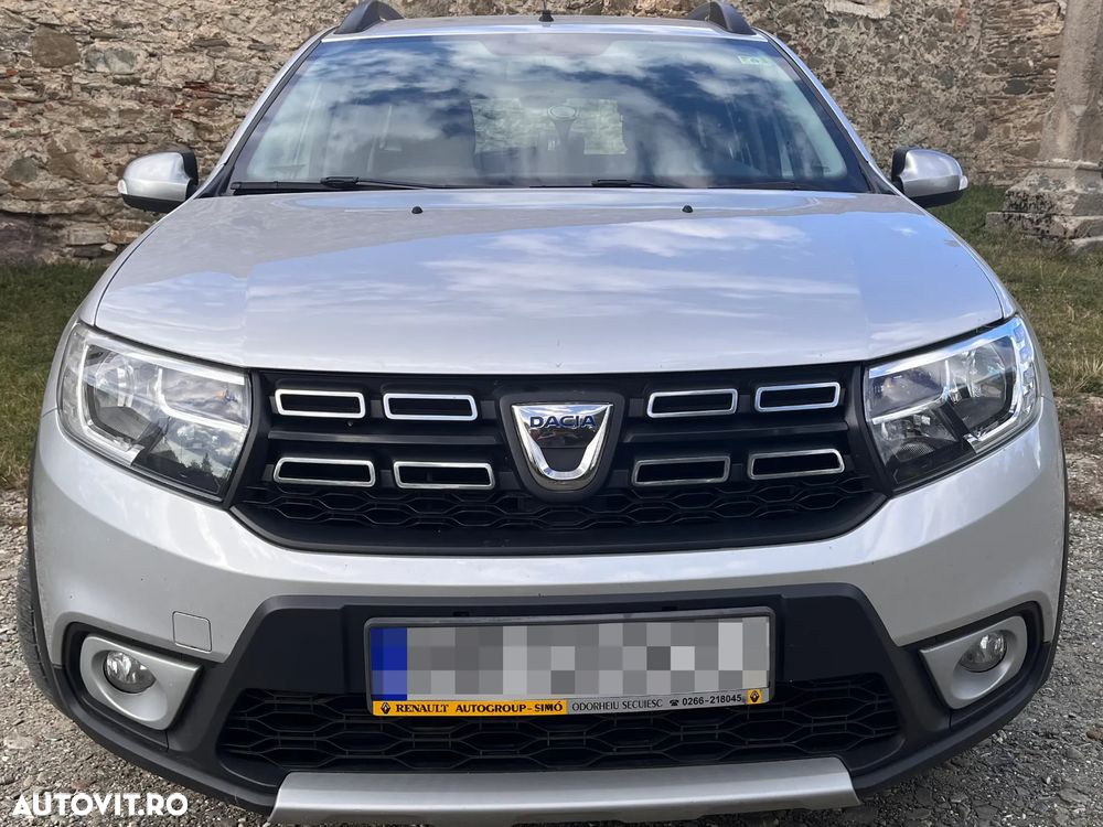 Dacia Logan MCV Blue dCi 95 Stepway - 4