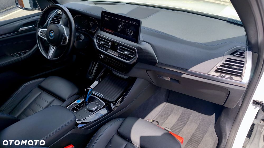 BMW iX3 80kWh Impressive - 9