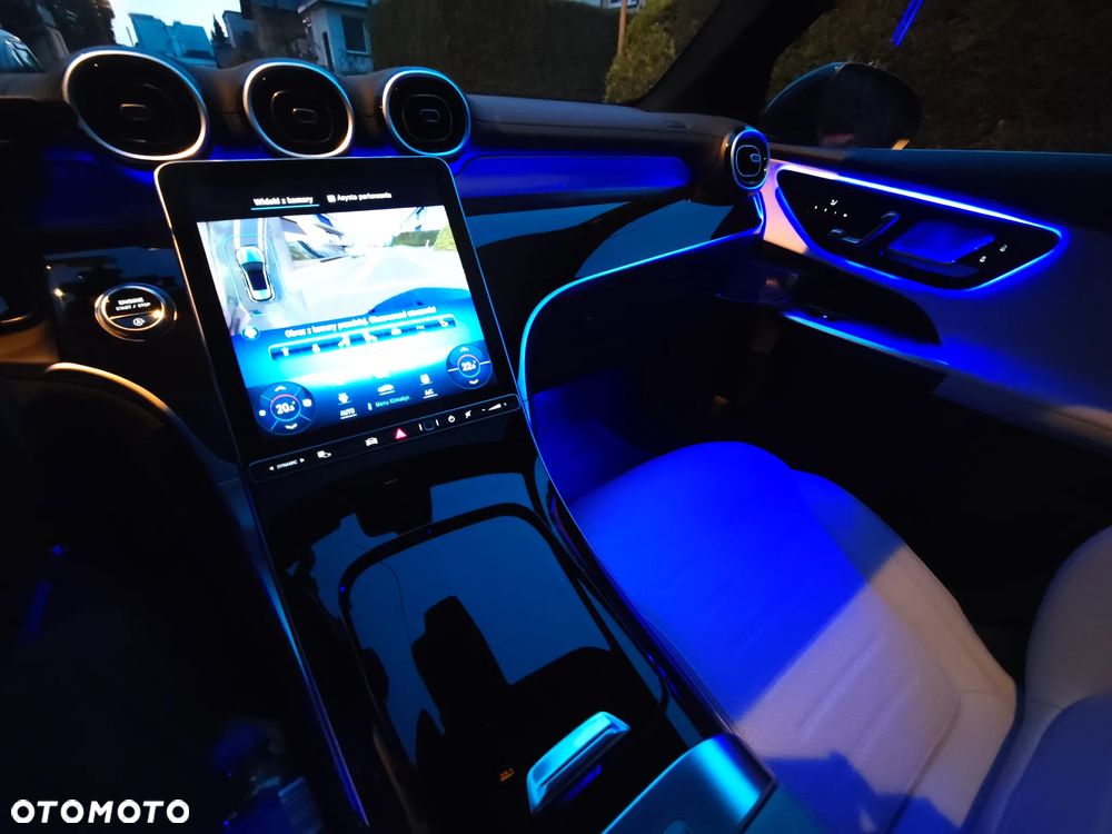 Mercedes-Benz GLC 300 mHEV 4-Matic AMG Line - 11