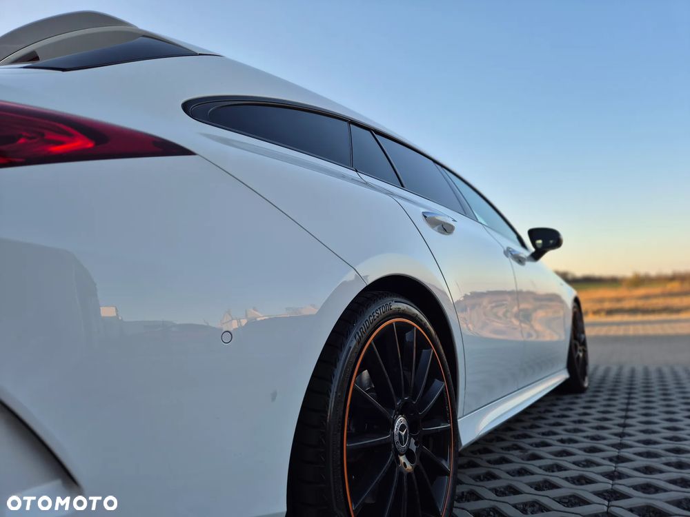 Mercedes-Benz CLA 200 Edition 1 7G-DCT - 3