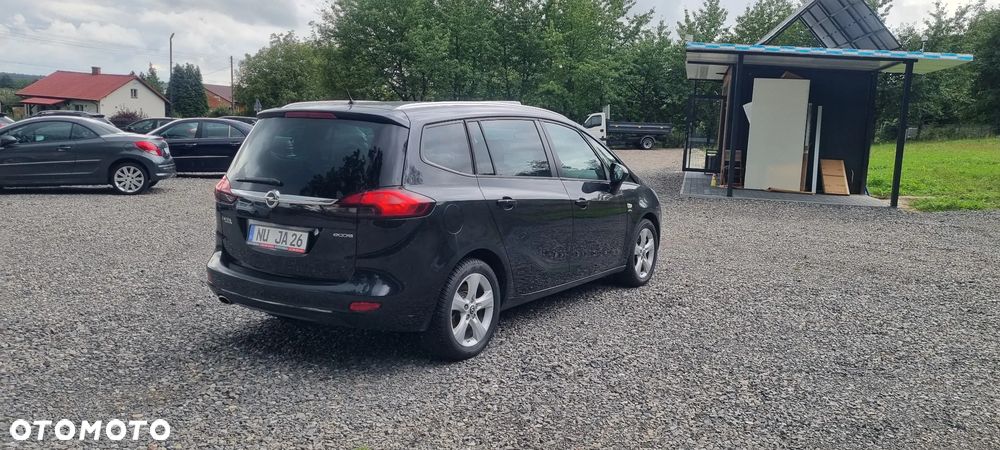 Opel Zafira - 18