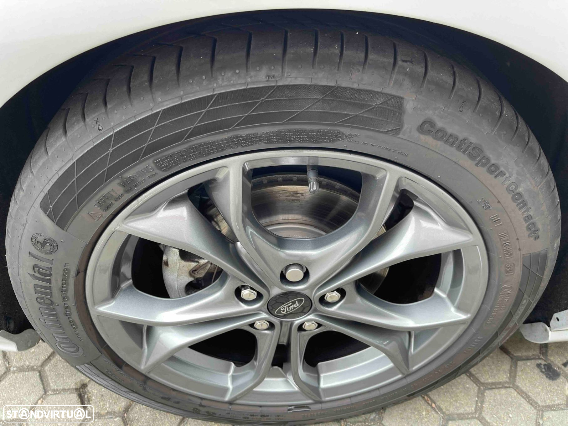 Ford Focus 1.0 EcoBoost ST-Line - 11