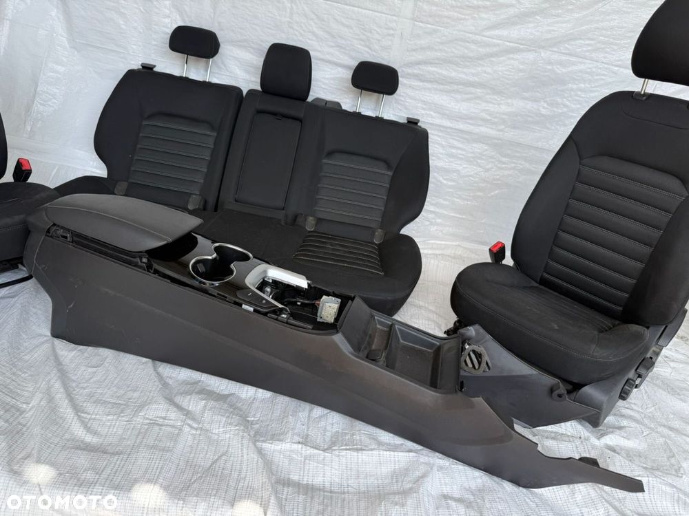 FOTELE LEWY PRAWY KANAPA TYŁ BOCZKI PODŁOKIETNIK FORD MONDEO MK5 - 2