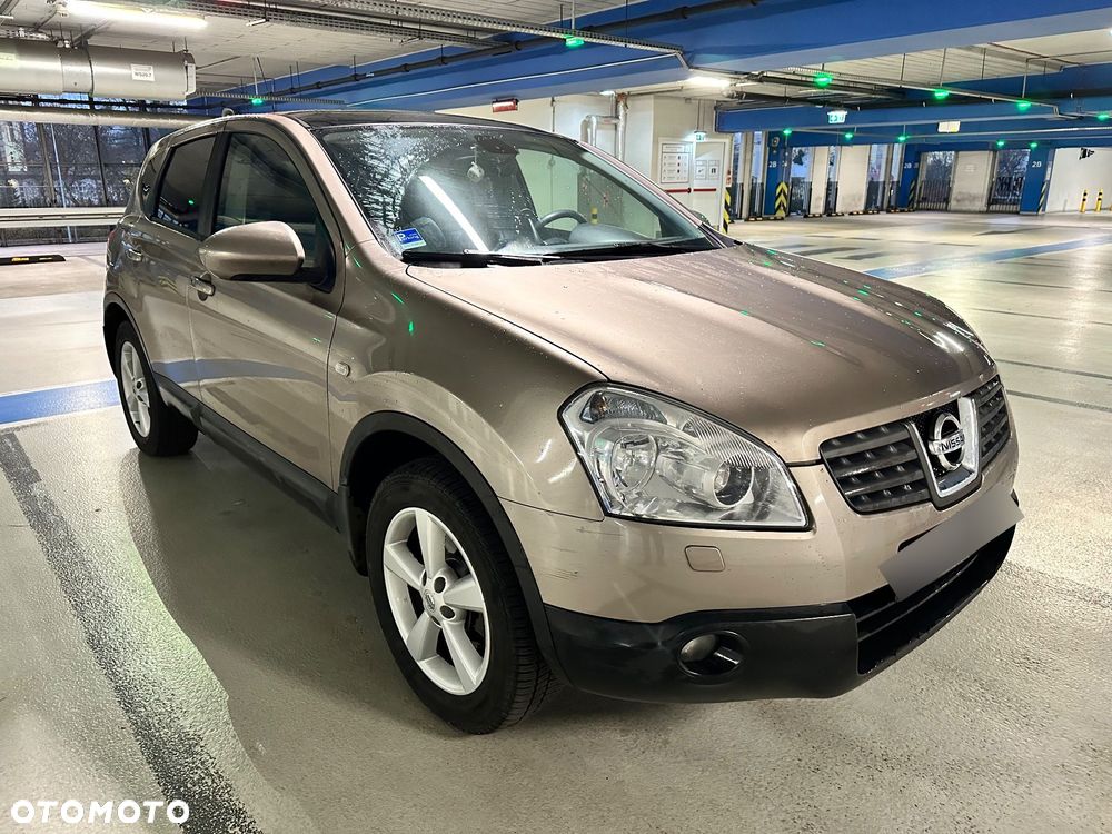 Nissan Qashqai 2.0 4 x 4 CVT tekna - 3