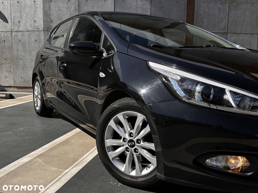 Kia Ceed 1.4 L - 9