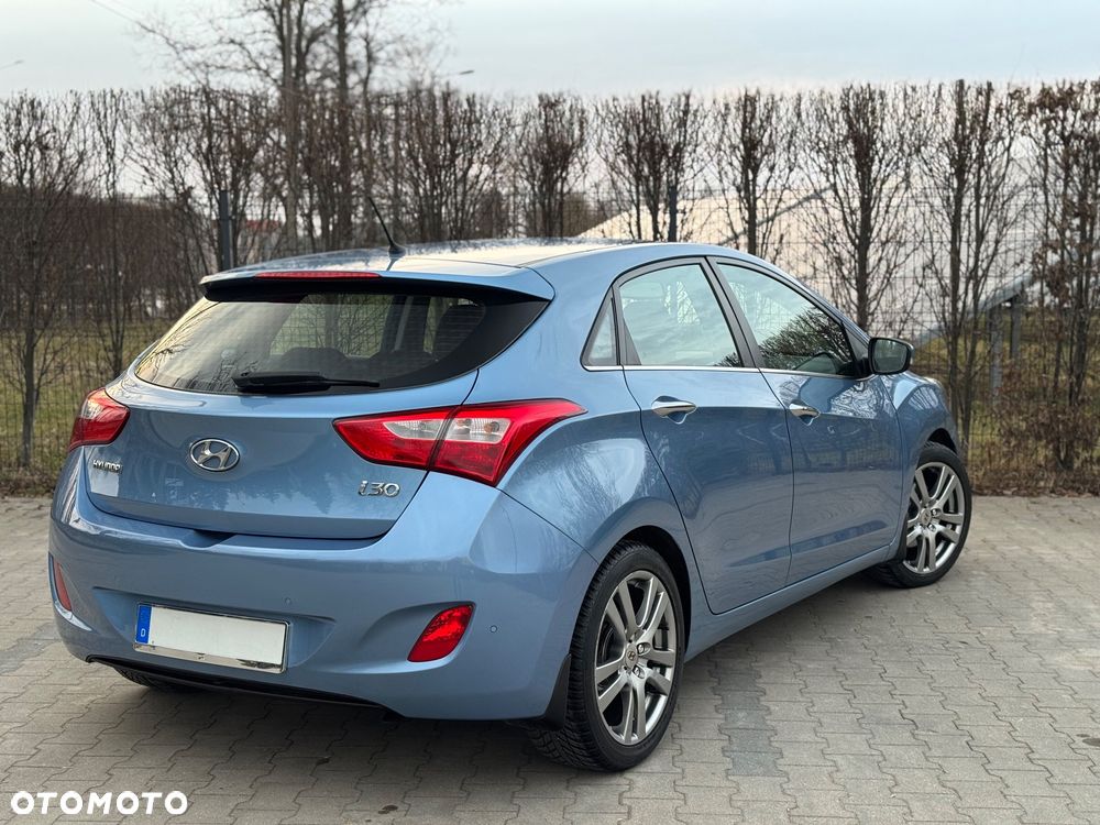 Hyundai i30 1.6 Automatik Style - 14