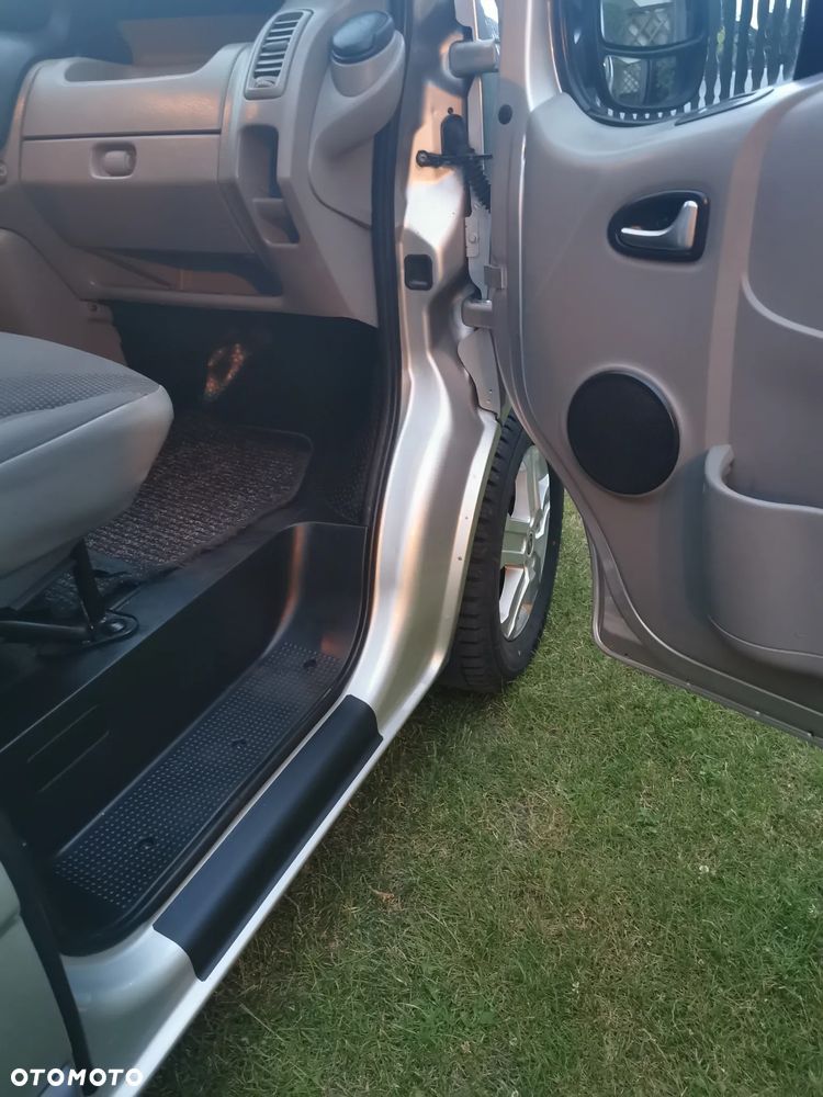 Opel Vivaro Tour Elegance L1H1 - 17