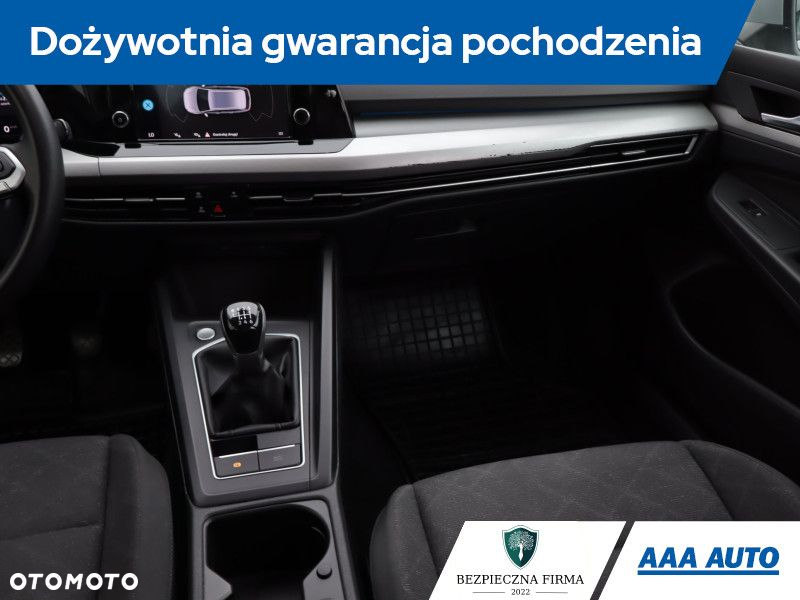 Volkswagen Golf - 9