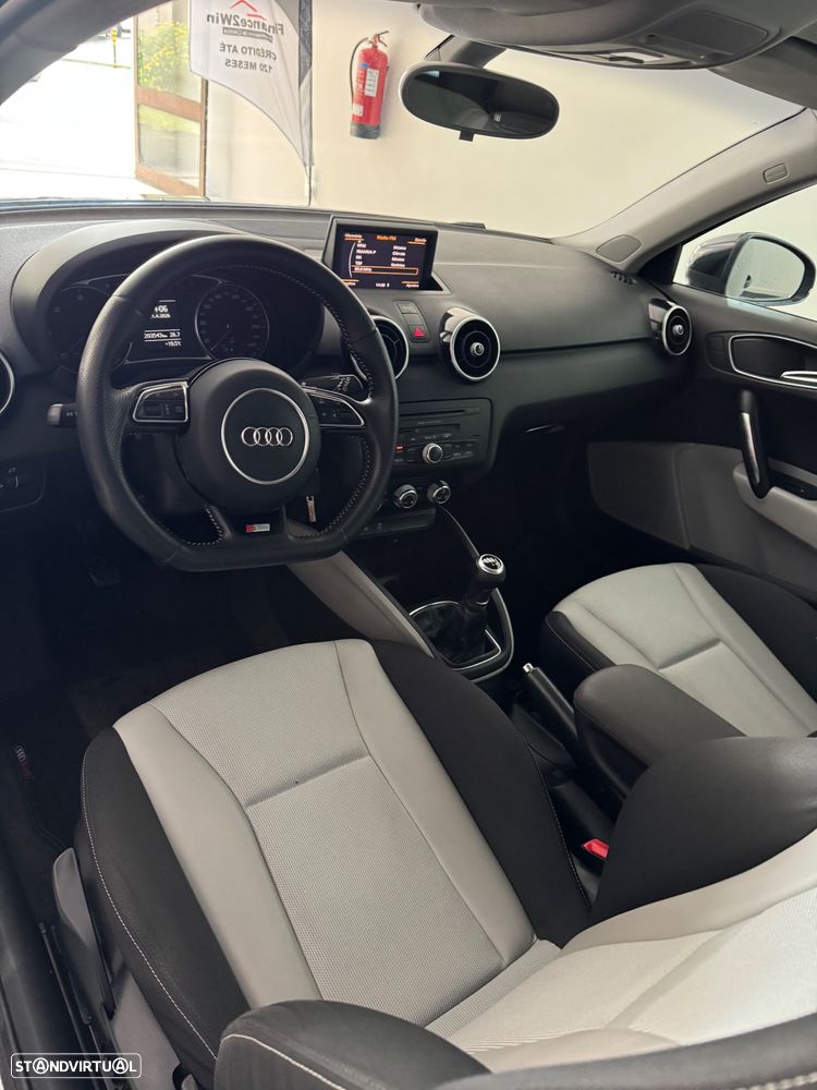 Audi A1 1.6 TDI S line Sport Pack - 11