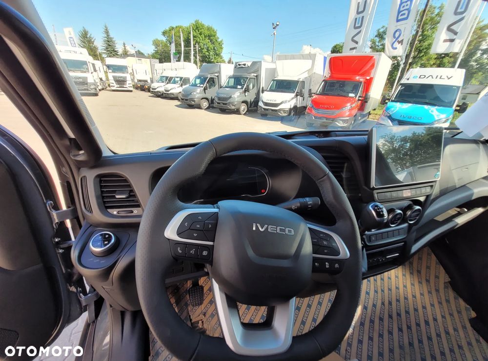 Iveco Daily 70C18H/P - 12