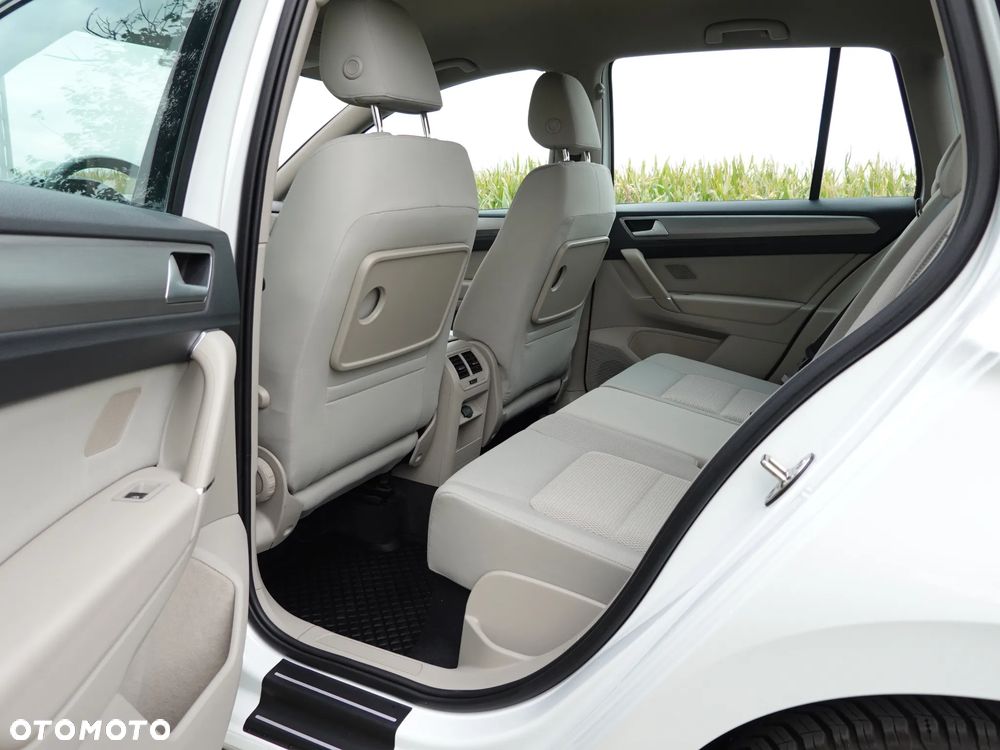 Volkswagen Golf Sportsvan SV 1.2 TSI BMT Comfortline - 18