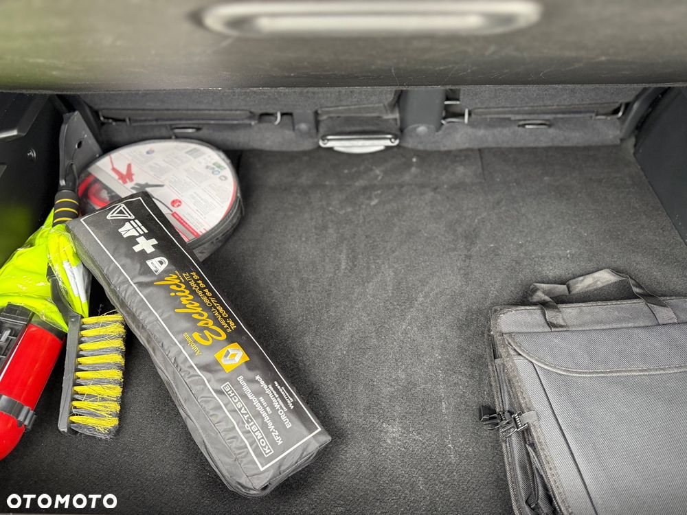 Renault Captur - 14