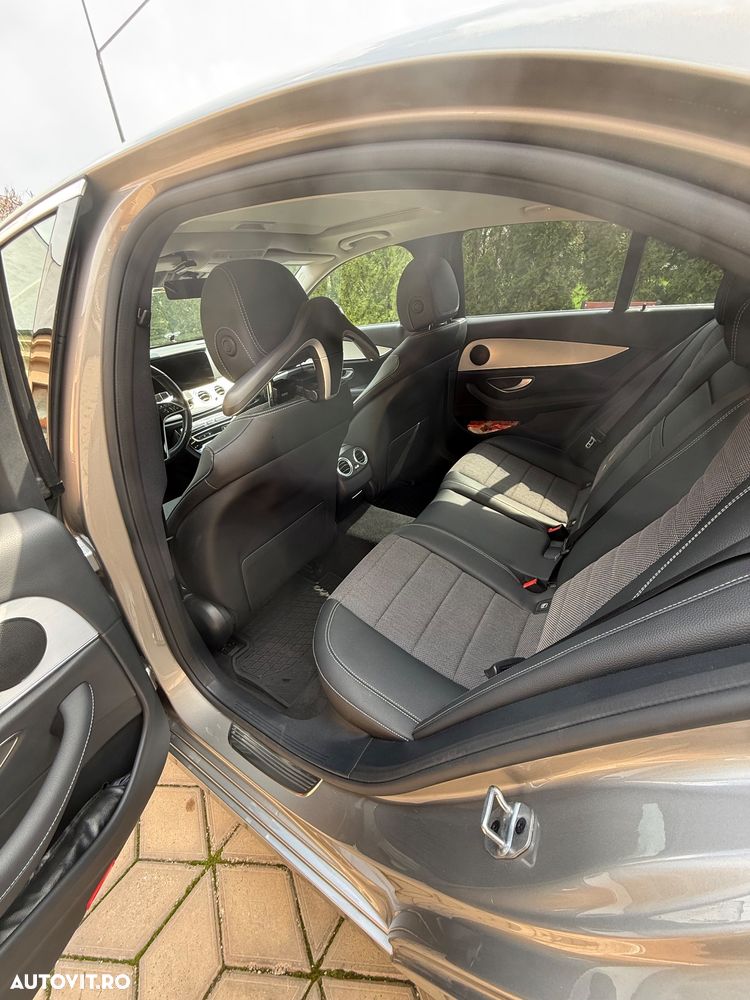 Mercedes-Benz E 220 d 4MATIC Aut. - 5