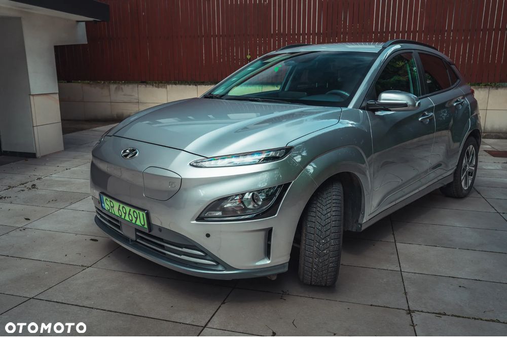 Hyundai Kona - 11