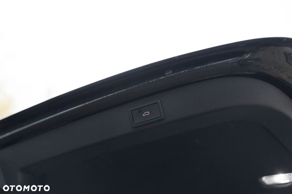 Skoda Superb 2.0 TSI 4x4 L&K DSG - 8