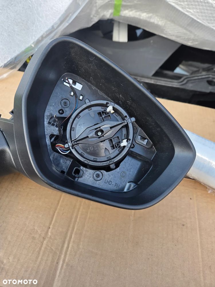 Lusterko prawe Audi A5 A-5 S5 III B10 8B1857410B 15 Pin - 13