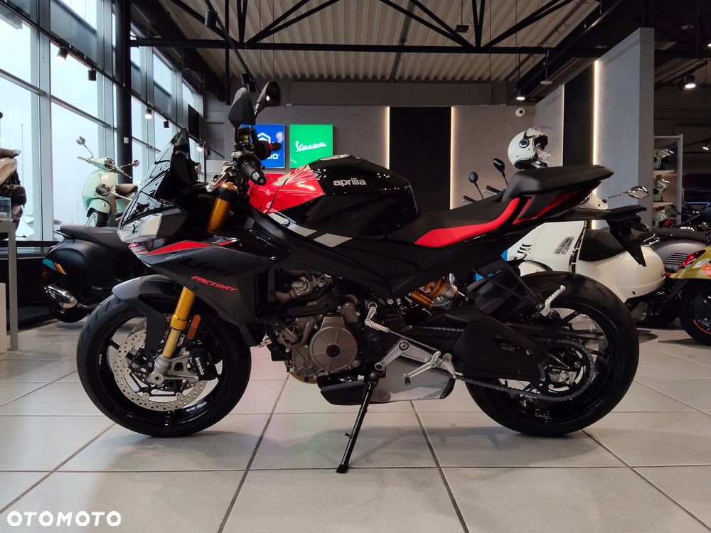 Aprilia Tuono - 5
