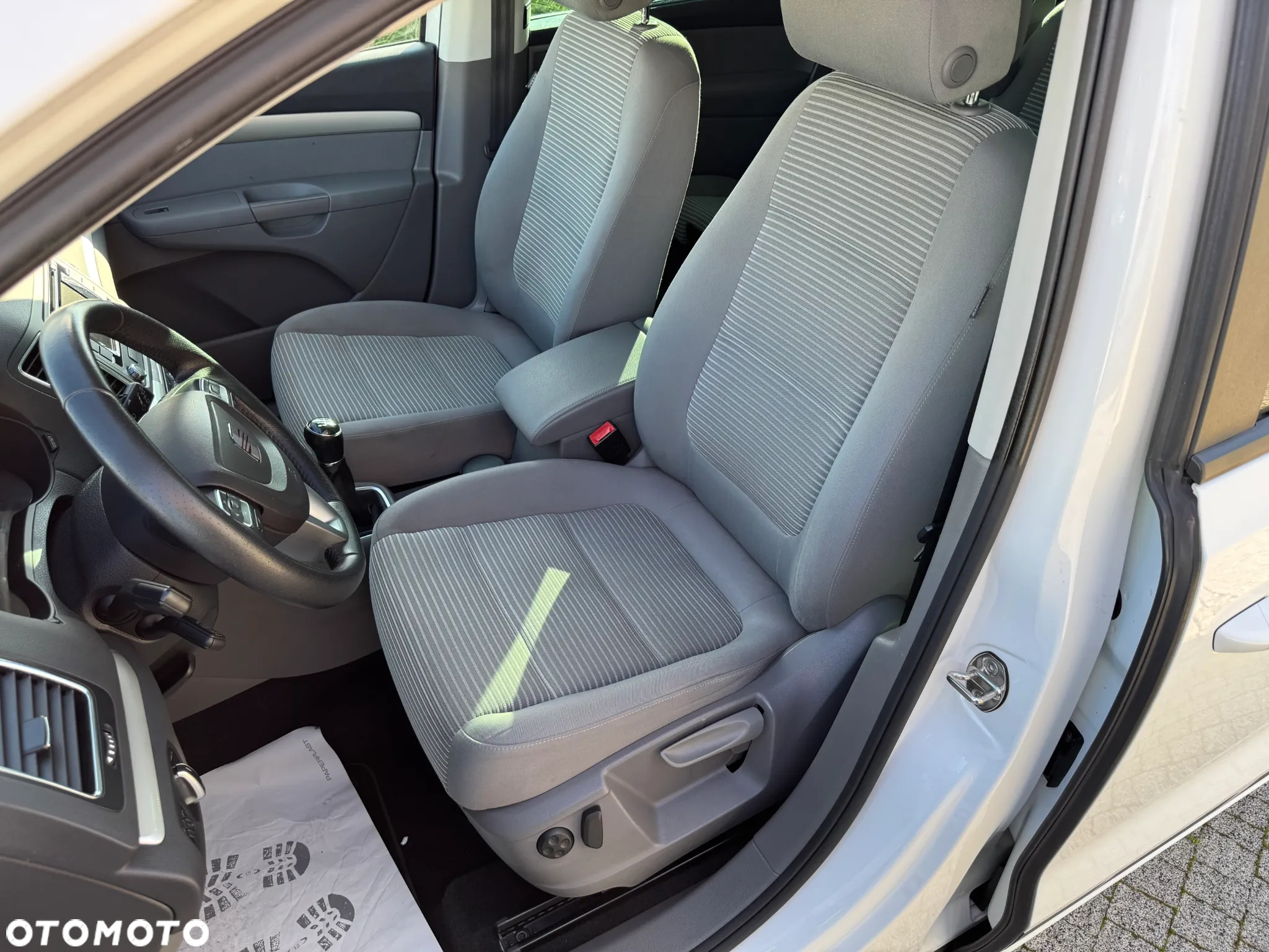 Seat Alhambra 2.0 TDI Start & Stop 4Kids - 15