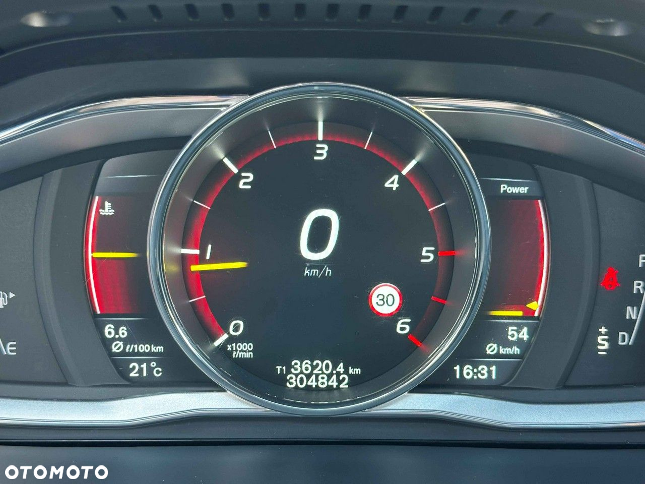 Volvo V60 D4 Geartronic Summum - 29