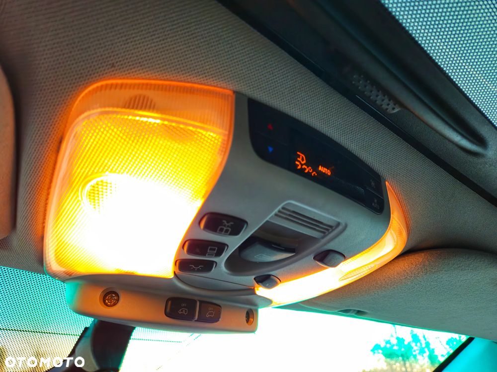 Mercedes-Benz Viano - 19