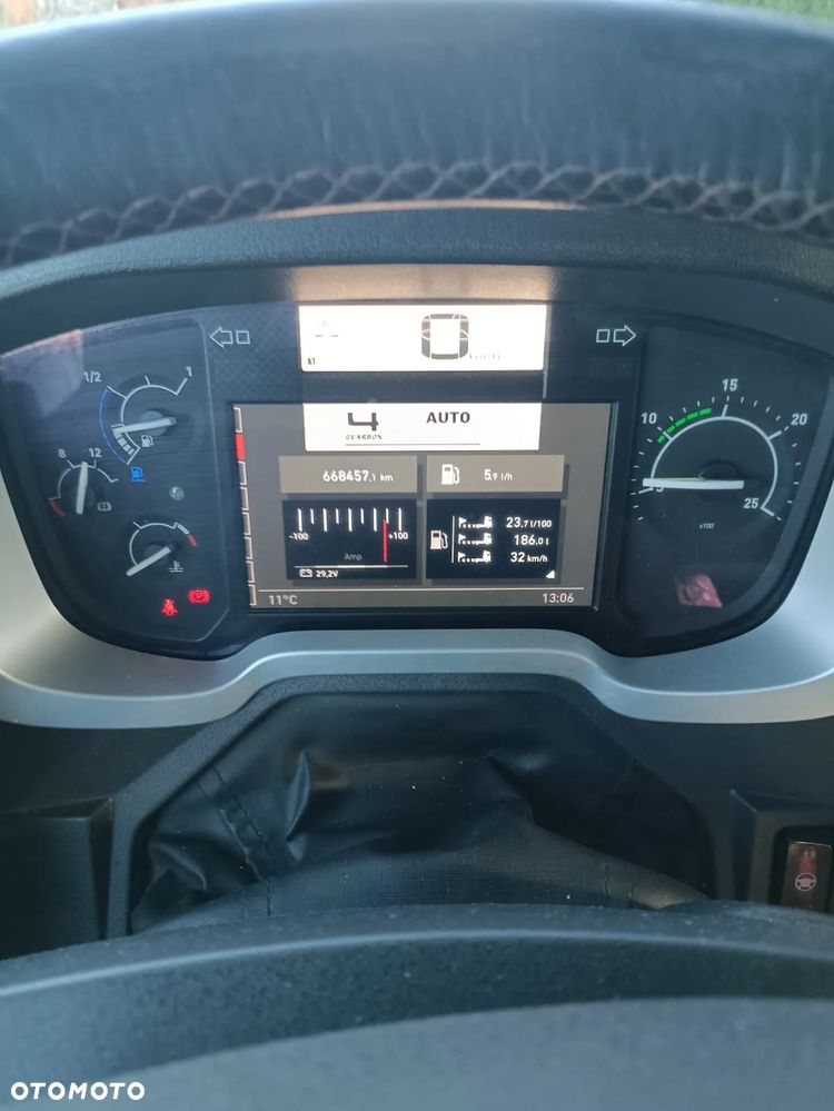 Renault T520 HIGH EDITION - 10