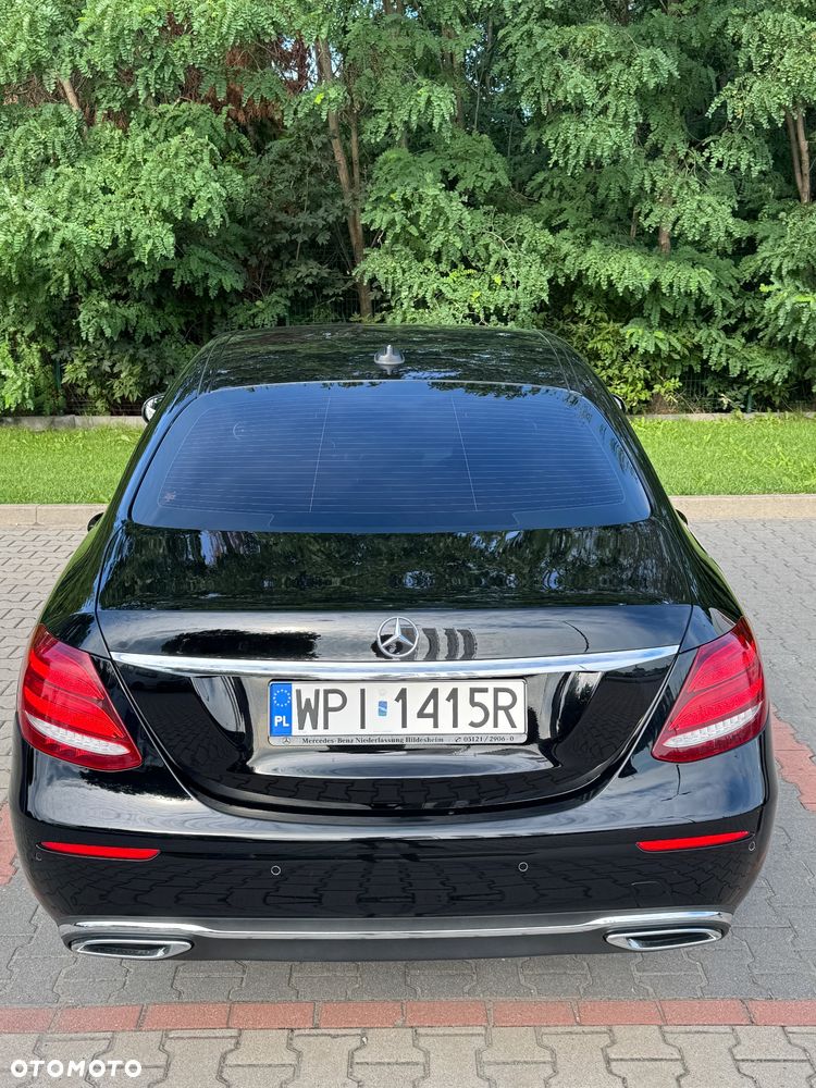 Mercedes-Benz Klasa E 200 d 9G-TRONIC - 9