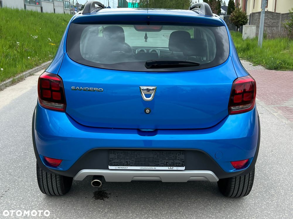 Dacia Sandero TCe 100 Essential - 17