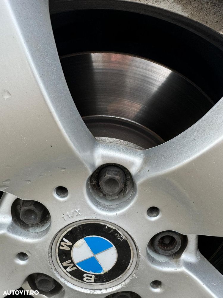 BMW Seria 5 530xd Aut. - 18
