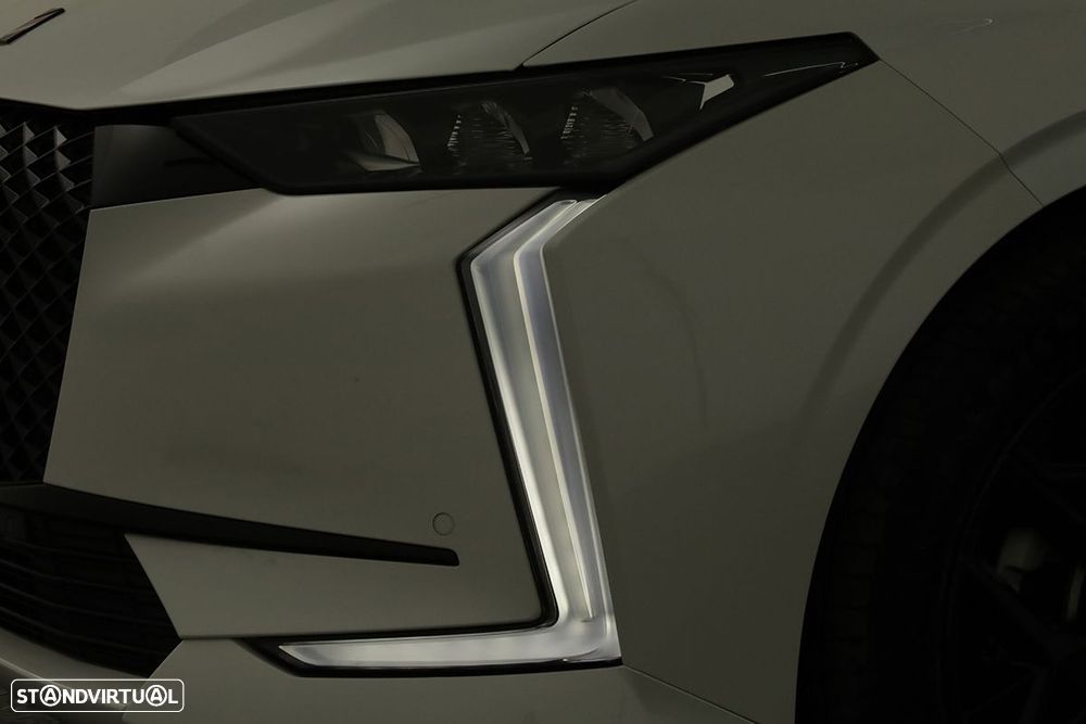 DS DS4 1.2 PureTech Performance Line EAT8 - 6