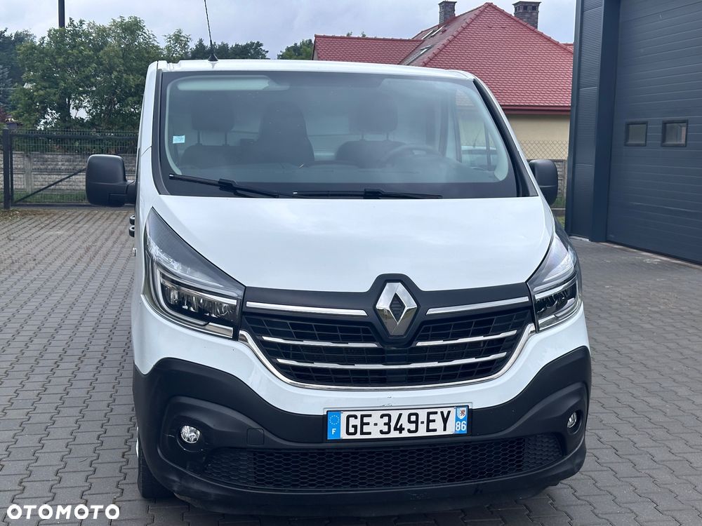 Renault Trafic - 2