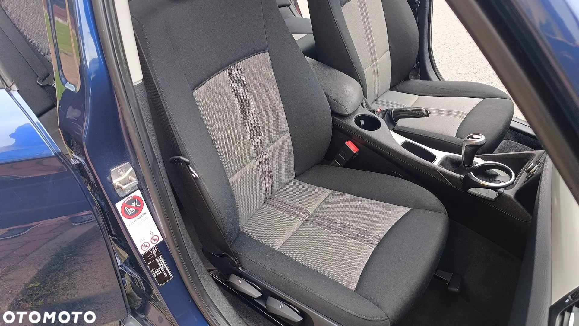 BMW X1 xDrive20i Sport Line - 20