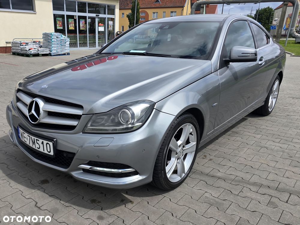 Mercedes-Benz Klasa C 250 CGI BlueEff - 2