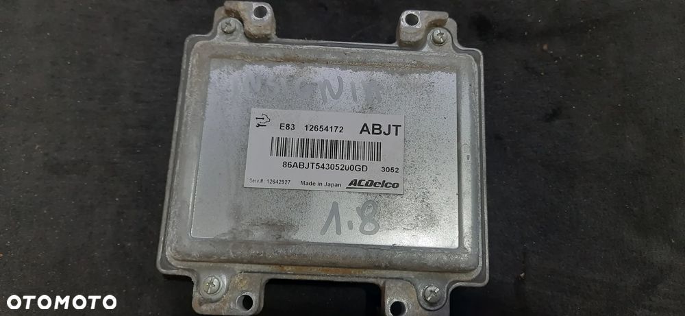 OPEL INSYGNIA A Sterownik silnika 1.8 A18XER 12654172 abjt Moduł komfortu 13586585 F00HJ1010 Moduł rec 22737768 00 avk Moduł komory silnika Skrzynka bezpieczników 13275874 ma Sterownik poduszek powietrznych srs 13589833 Skrzynka bezpieczników 13222786 - 2
