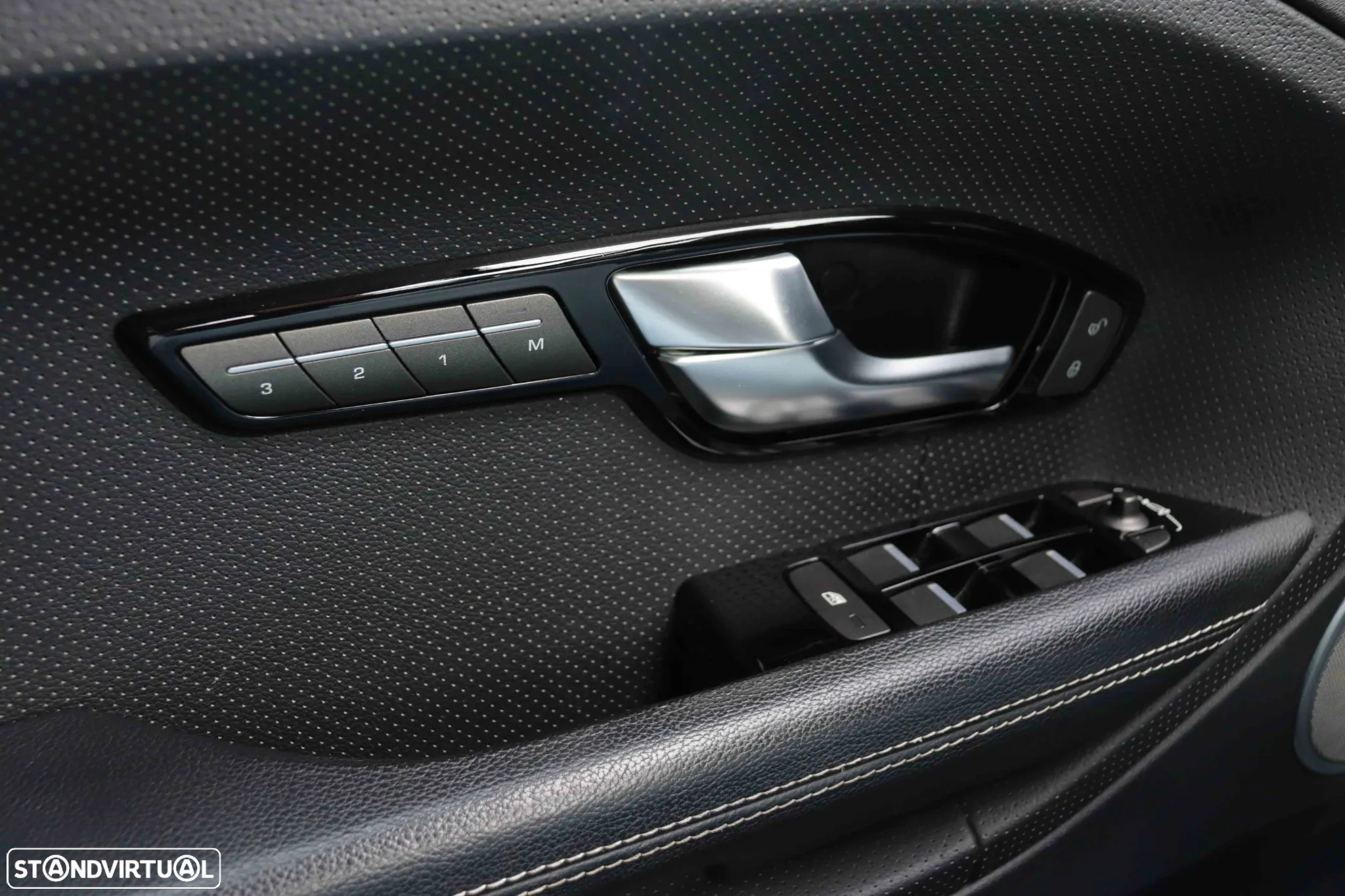 Land Rover Range Rover Evoque 2.0 Si4 HSE - 26