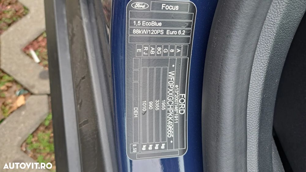 Ford Focus 1.5 TDCi Titanium - 9