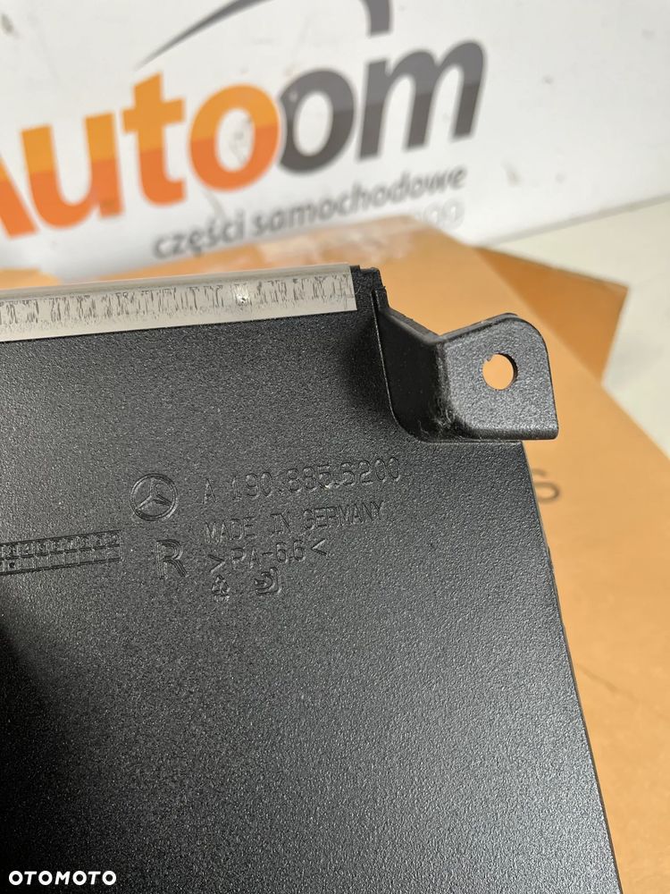 Mercedes GTR Dyfuzor Prawy A1908856200 - 4