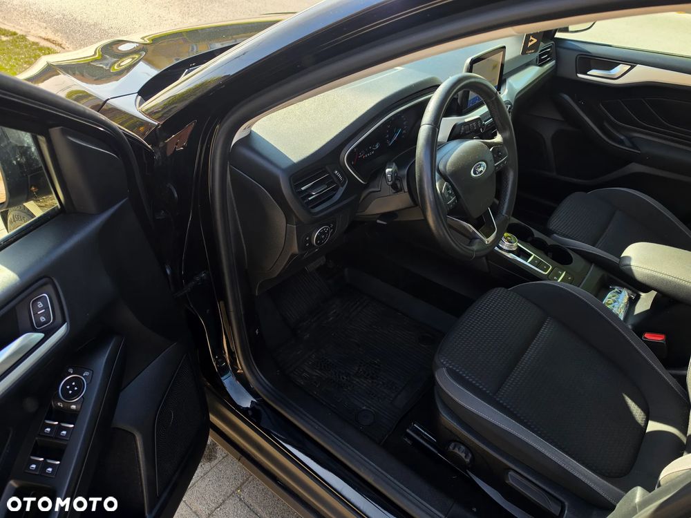 Ford Focus - 8