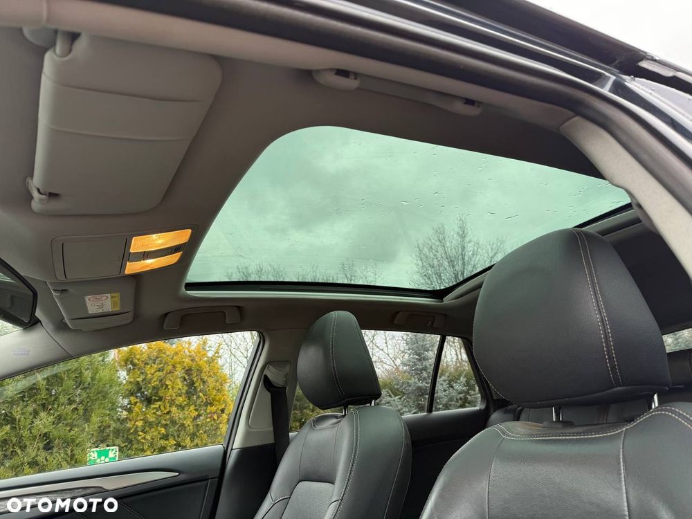 Toyota Avensis 2.0 D-4D Premium - 15