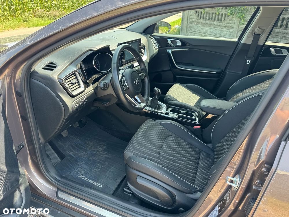 Kia XCeed 1.4 T-GDI L - 21