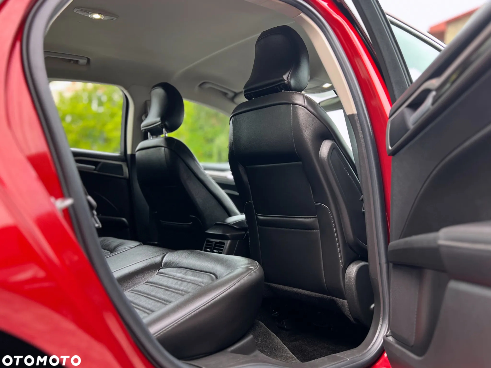 Ford Fusion 2.0 EcoBoost Titanium - 12