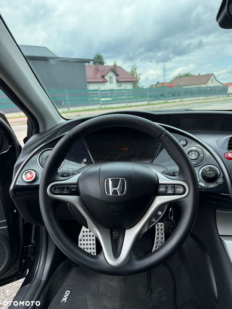 Honda Civic 1.8i-VTEC Sport - 31