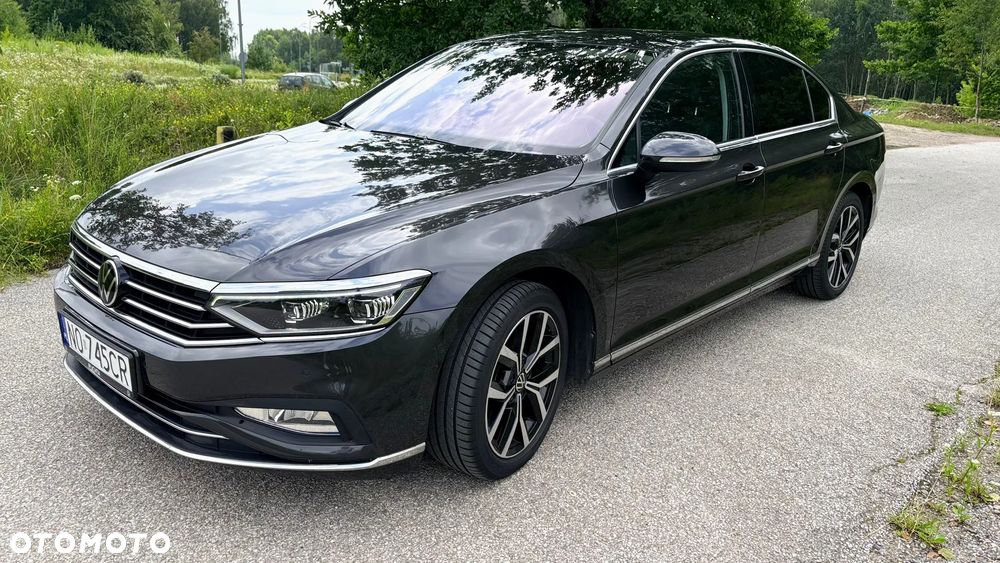Volkswagen Passat 1.5 TSI EVO Elegance DSG - 2