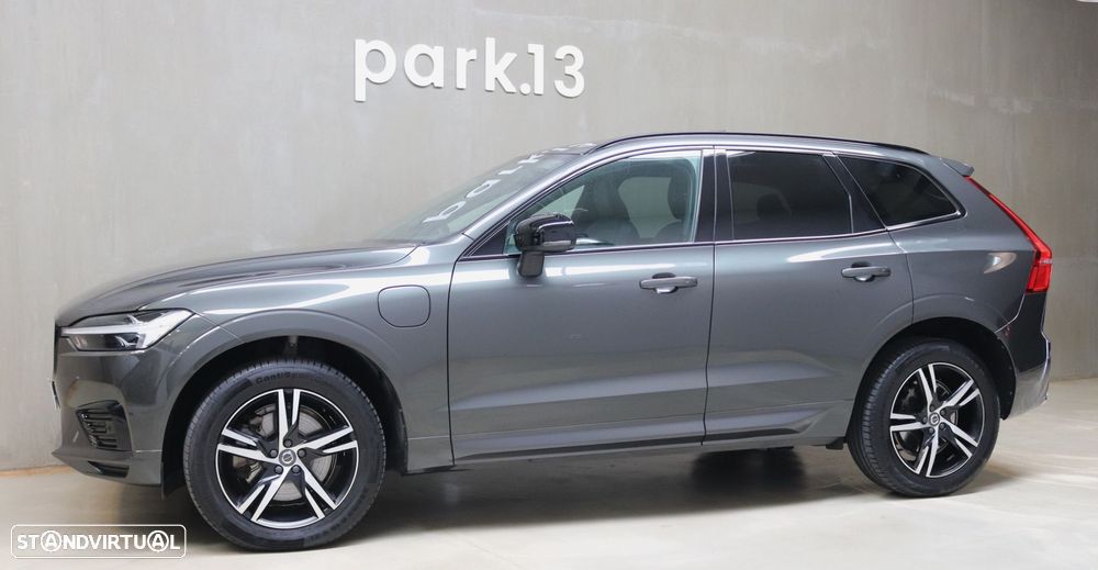 Volvo XC 60 2.0 T6 PHEV R-Design AWD - 43