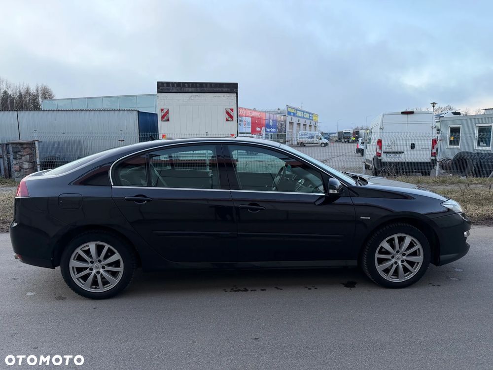 Renault Laguna dCi 150 FAP Bose - 6