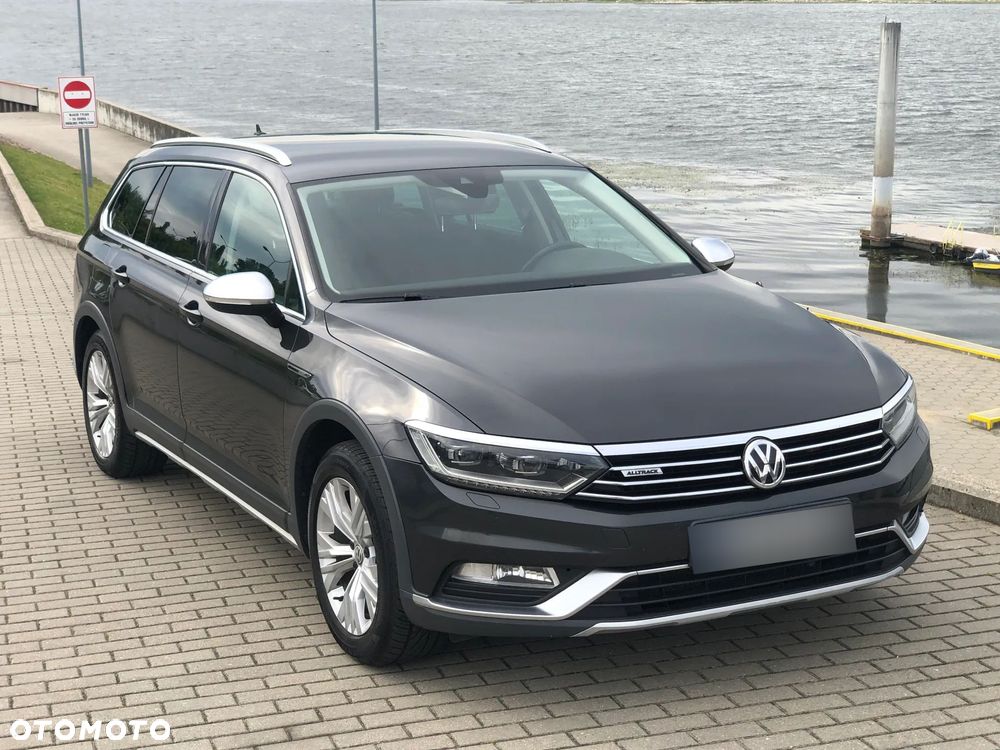 Volkswagen Passat Alltrack - 16